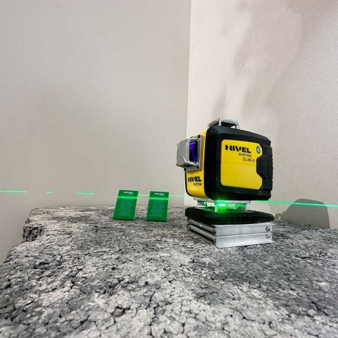 LASER KRZYŻOWY CL4D-G + STATYW SJJ-M1 EX NIVEL LASER KRZYŻOWY CL4D-G + STATYW SJJ-M1 EX NIVEL