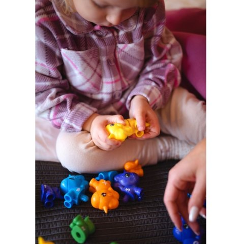 WOOPIE Figurki Montessori Zestaw Edukacyjny Jednorożce do Składania "Dopasuj Literki" 13 el. Woopie WOOPIE Figurki Montessori Zestaw Edukacyjny Jednorożce do Składania "Dopasuj Literki" 13 el. Woopie